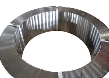 API - 6A forjó los anillos de acero