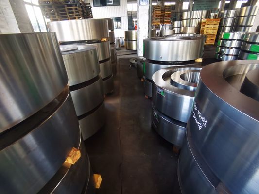 Anillos de acero forjado con límite elástico de 650 MPa que proporcionan mayor resistencia y durabilidad para componentes mecánicos de servicio pesado