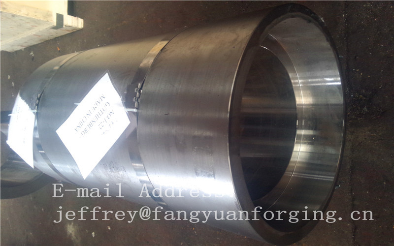 el anillo forjado acero 16Mo3 forjó el tratamiento térmico del reborde del cilindro y lo trabajó a máquina